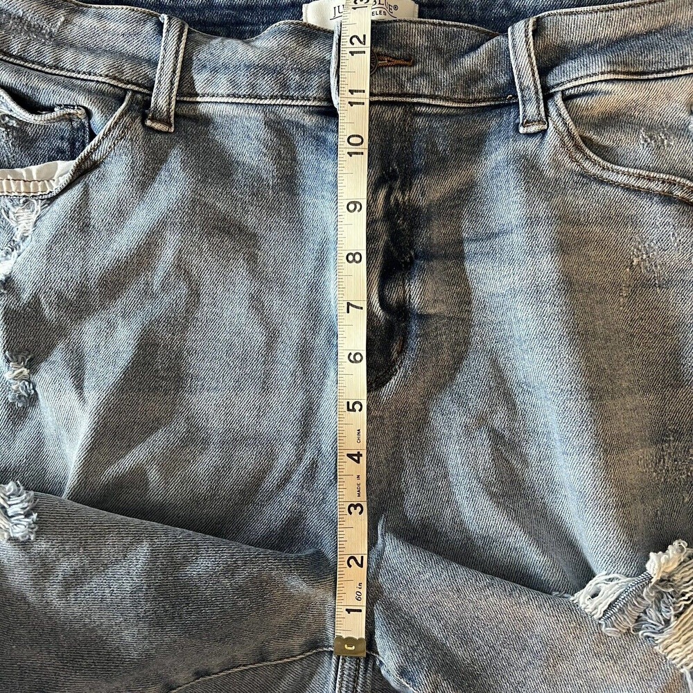 Judy Blue High Rise Distressed‎ Jean Shorts Stretch Women’s 3XL Light Wash - Picture 7 of 9